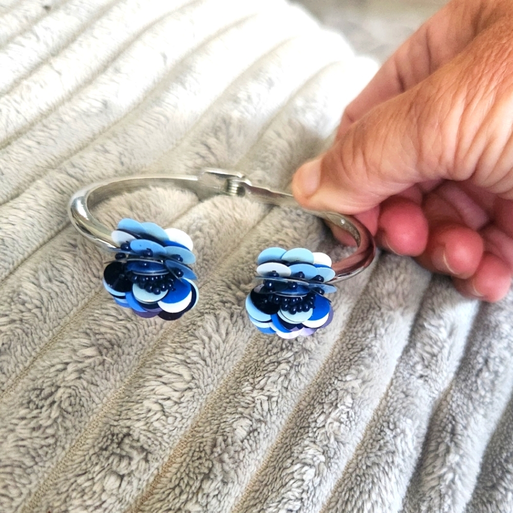 Talbots Blue Floral Bangle Bracelet